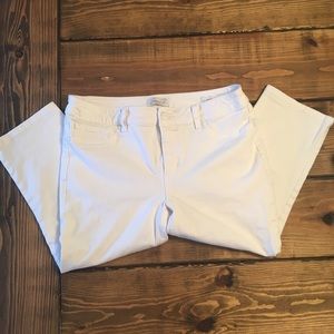 Seven7 Cropped White Skinny Jeans